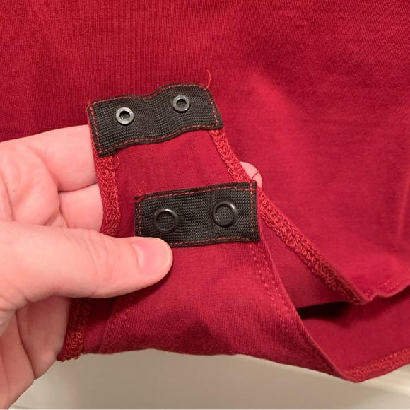 Round Collar Short Sleeve Basic Bodysuit - Picture 5 of 5